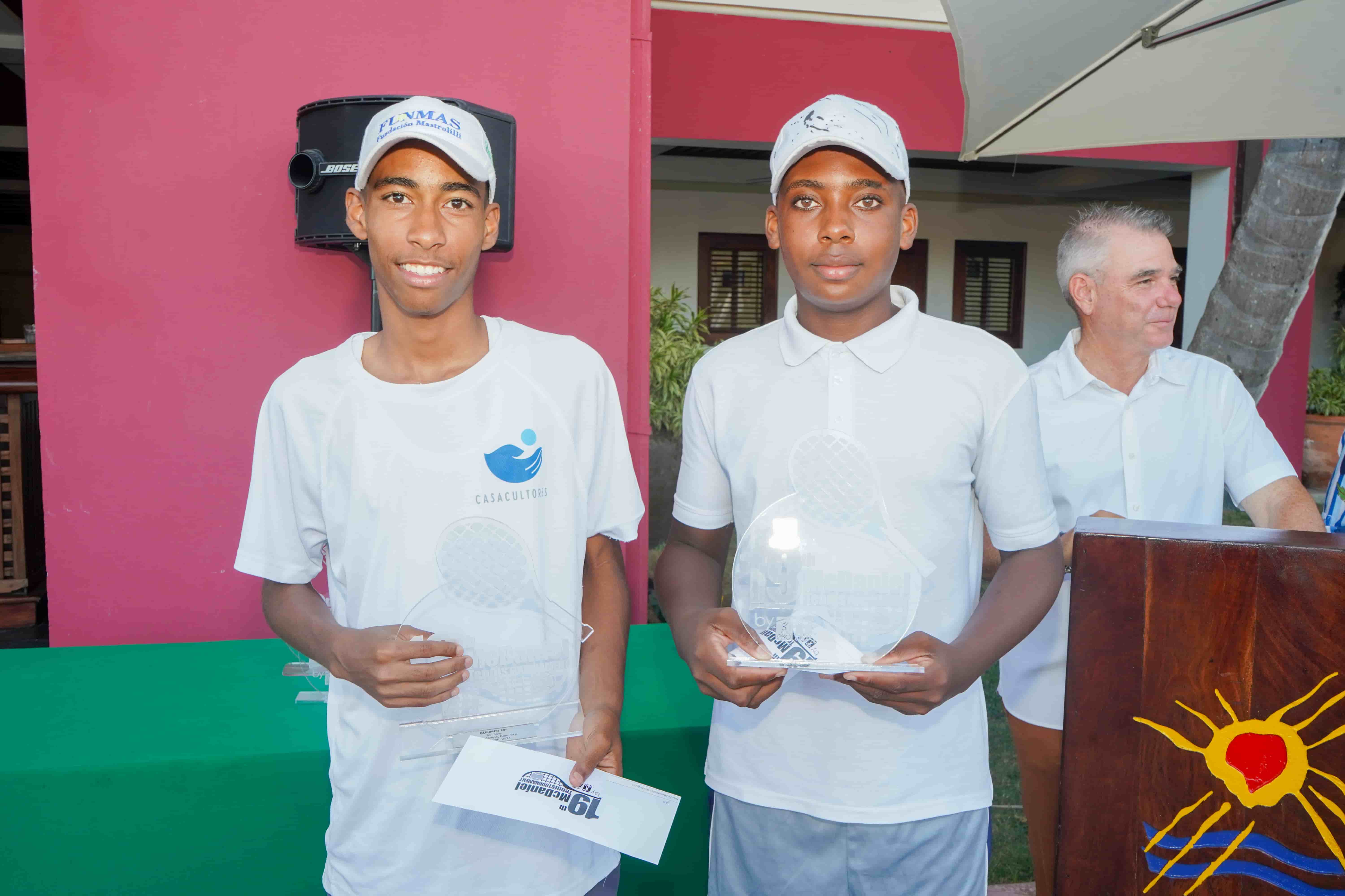 Jugadores en acción en el Torneo McDaniel