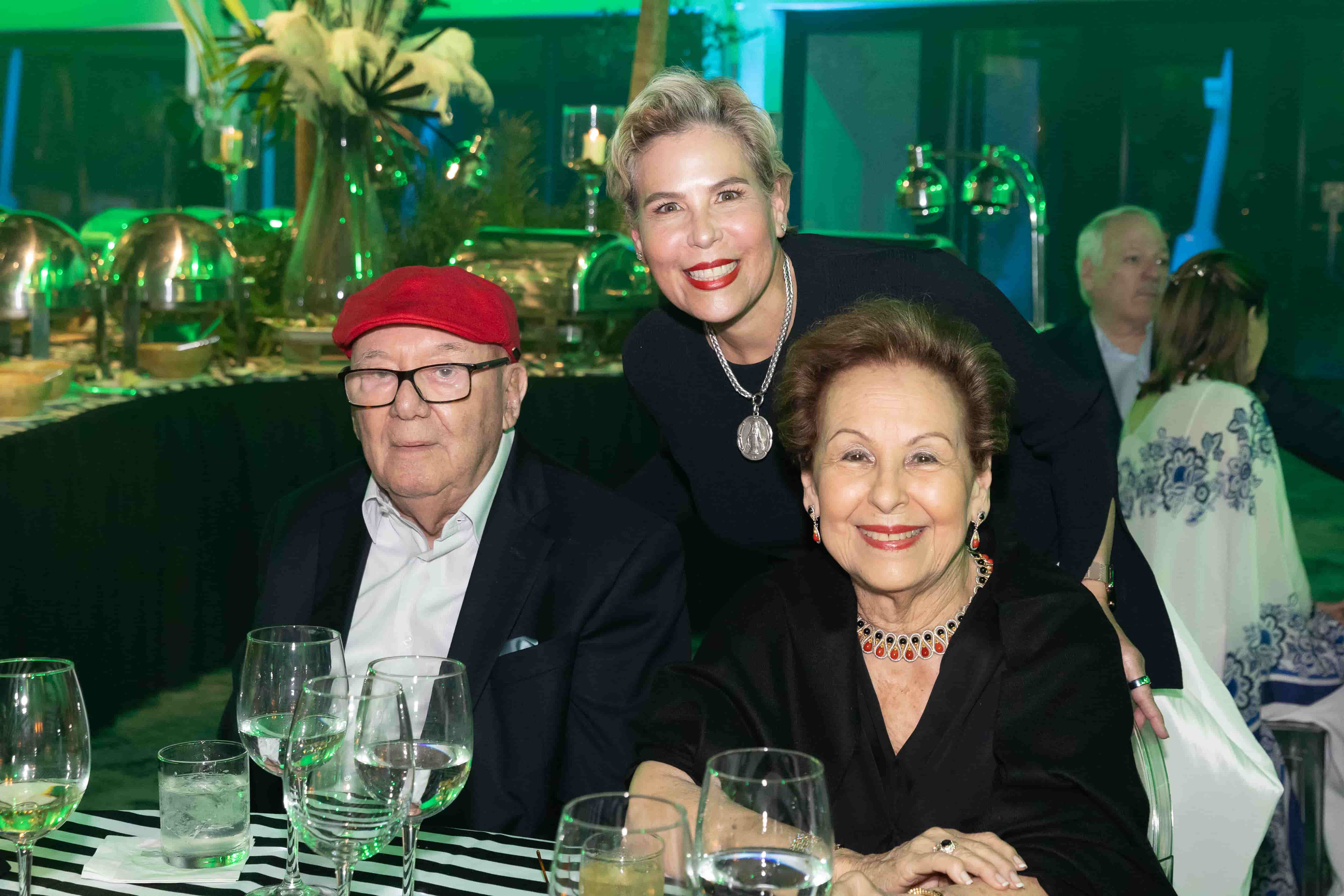Papo Menendez, Erika Vilain y Xiomara Menendez at Adopt a Crib Dinner